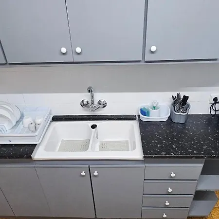 Apartamento Con Gran Piscina Y Frente A La Playa. *